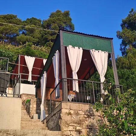Apartament House