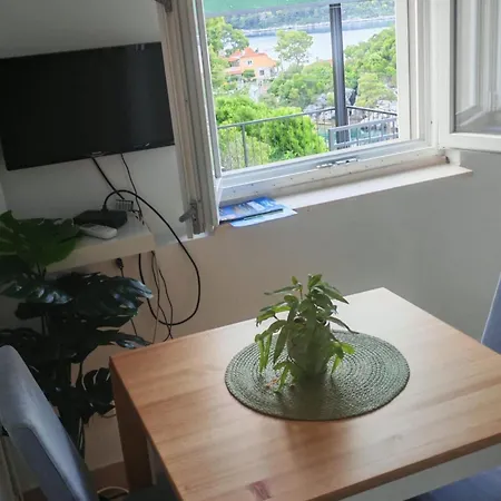 House Apartament *