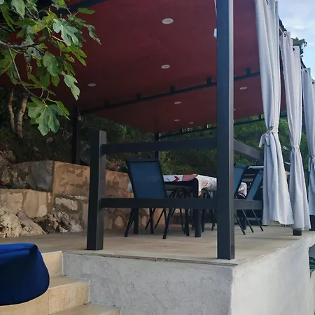 Апартаменты House