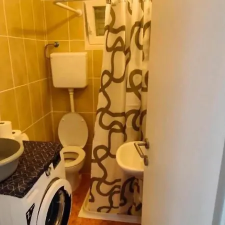 House Sobra